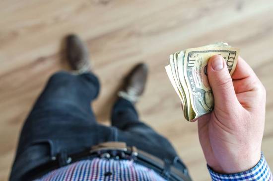¿Cómo quiere Dios que use mi dinero?